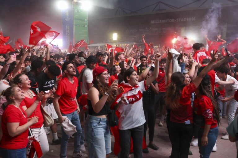 Drama na Euru: Izbodena tri navijača