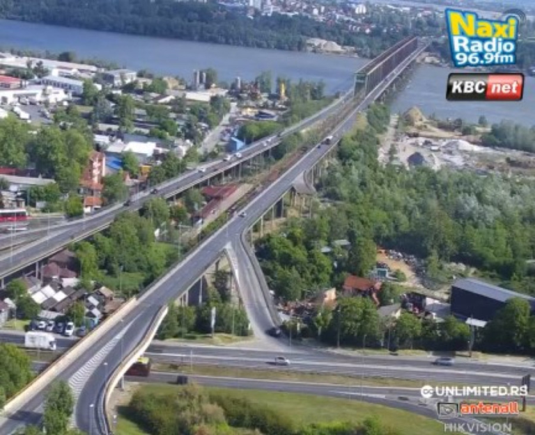 Beograd potpuno napušten i pust, nigdje ljudi i automobila