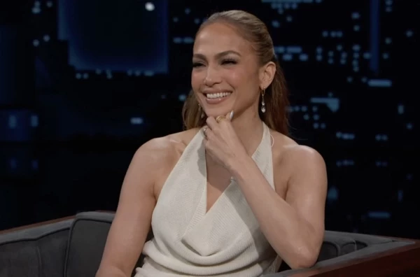 Sada je sve jasno? Evo kako je Džej Lo upisana u Aflekovom telefonu FOTO