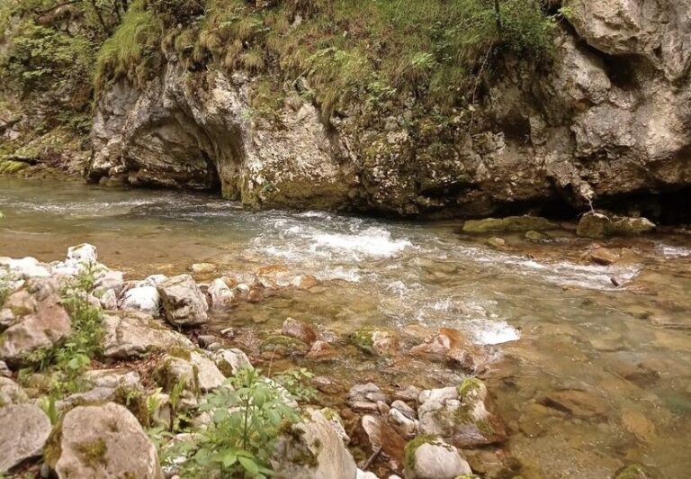 Ova banja je savršena za bijeg od gradske vreve: Noćenje košta manje od 1.000 dinara FOTO