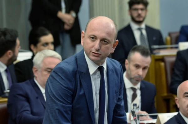 Knežević: Juče nikad ponosniji što sam Srbin, danas nikad mučnije što sam Crnogorac