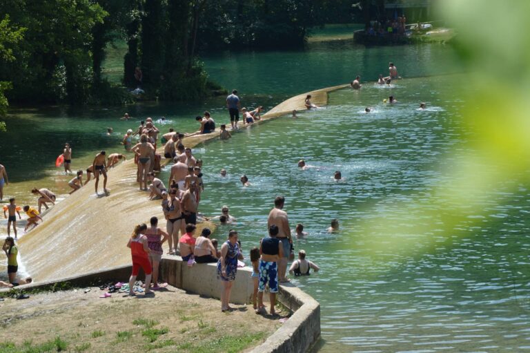 Na kupalištu u Jajcu se utopili ujak i sestrić, pronađeno i drugo tijelo