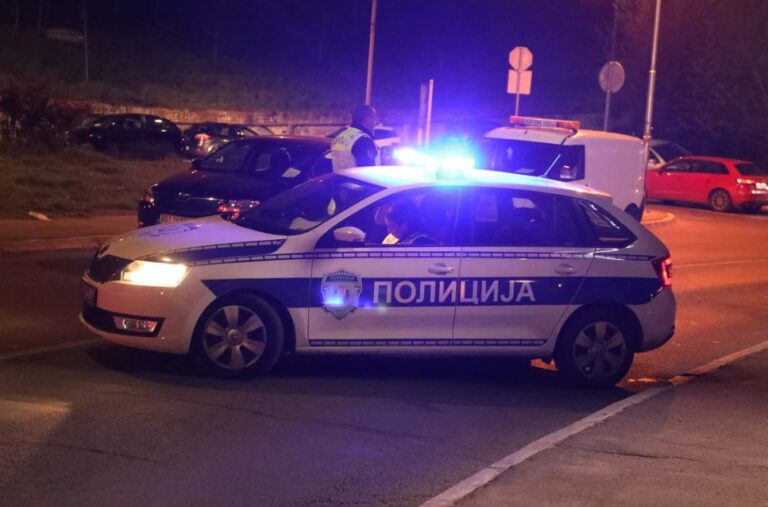 Izboden muškarac (43) u Mirijevu, traga se za napadačem