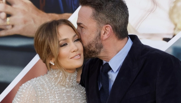 Nema „osvetničke“ haljine: Džej Lo prvi put u javnosti od razvoda, čak se i oglasila FOTO