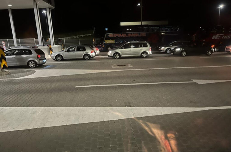 Gužva prema Grčkoj: Evo kako funkcioniše „one stop control“