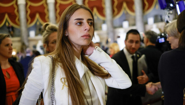 Poznati influenser optužen za silovanje: Žrtva bila talac Hamasa