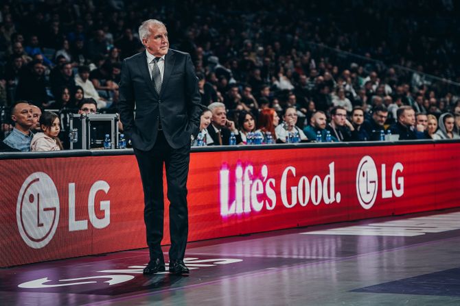 Željko otkrio zašto nisu igrali Dejvis i Nilikina: „Završili su u bolnici…“