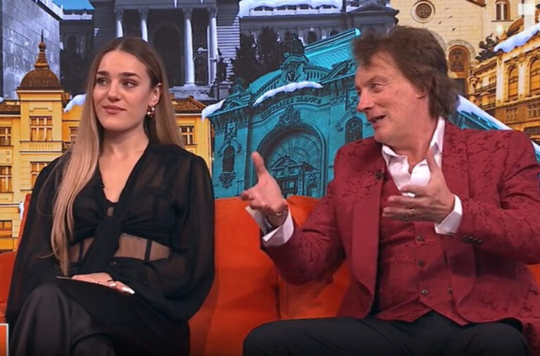 Pjevačici Magazina pozlilo na koncertu: Zamenila je žena iz publike VIDEO