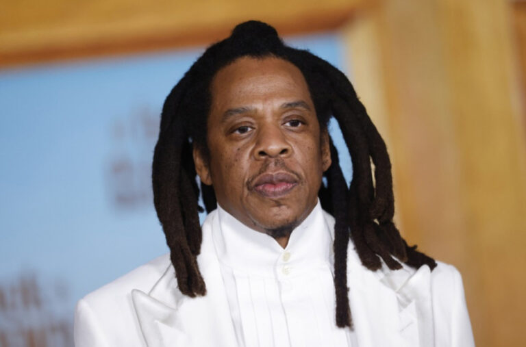 Milijarder Džej Zi ostavio „sramotnu“ napojnicu: Internet u plamenu