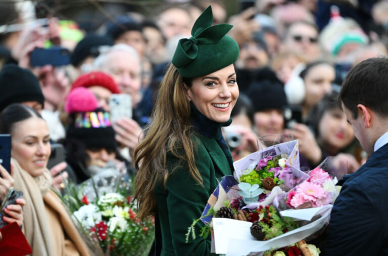 Kejt Midlton je nakon božićne mise zagrlila ovu ženu:  20 godina se borila…