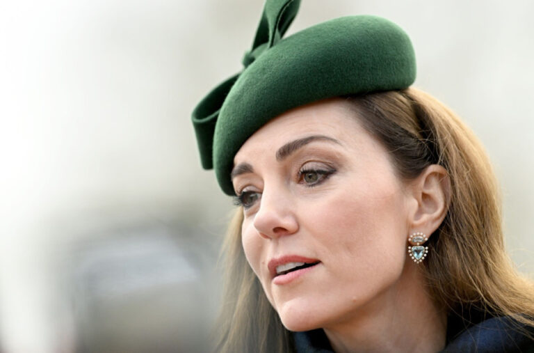 Oglasila se Kejt Midlton i objavom „srušila“ Instagram VIDEO