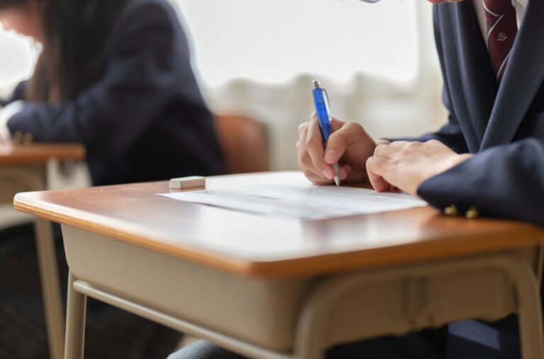 Poznato kada će osmaci polagati probnu malu maturu u Srbiji