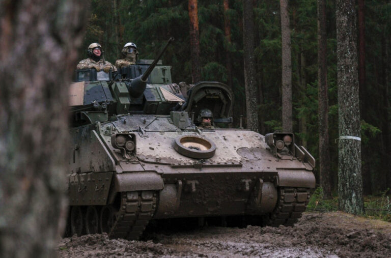 NATO u panici: Moramo još, neće SAD uvek biti tu