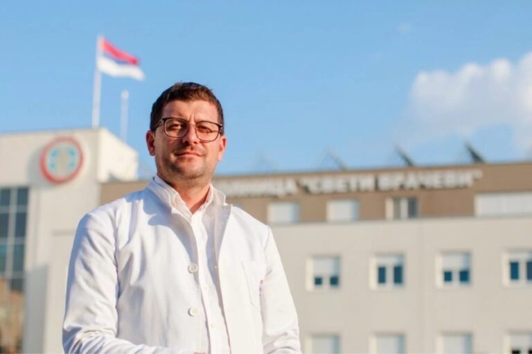 Dr Novaković poručio dr Petroviću: Vrata bijeljinske bolnice otvorena su svim ljekarima koji žele da pomognu u našoj borbi!