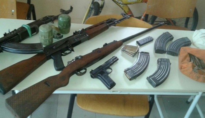 Oduzeto 16 komada oružja i više od 1.000 komada municije, jedno lice uhapšeno