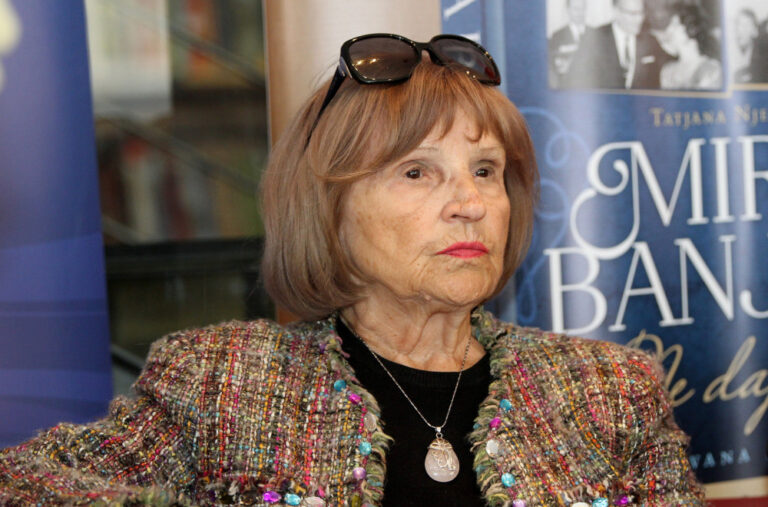 Oglasila se Mira Banjac nakon smrti sina: „Ne znam za sebe“