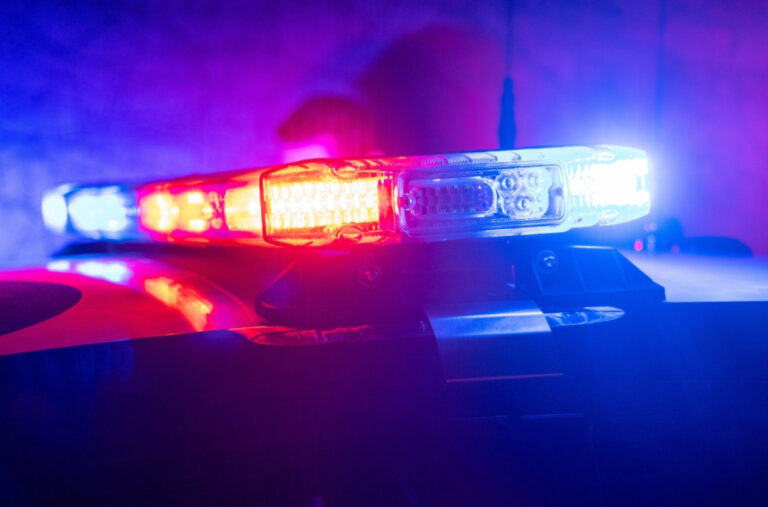 Udes na Voždovcu: Zakucao se vozilom u zid i poginuo na licu mesta