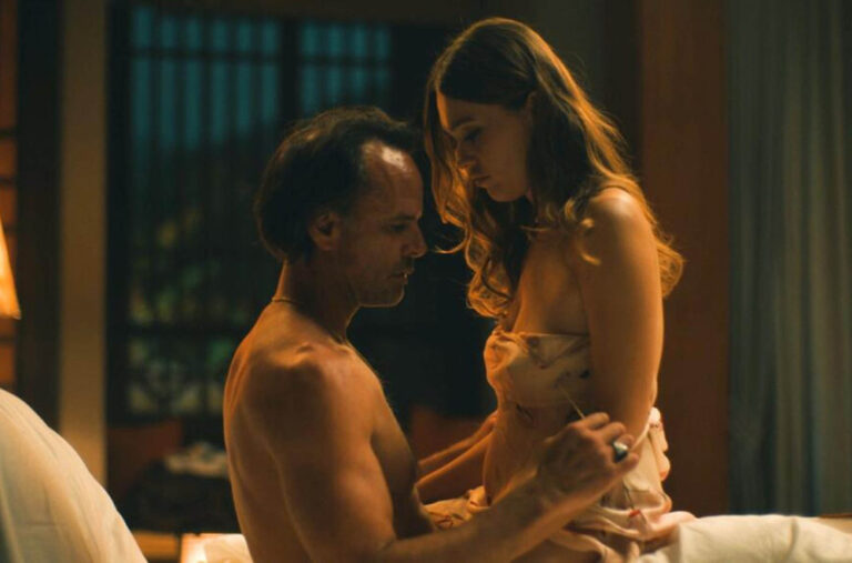 Zvijezda „Bijelog lotosa“ prevarila suprugu sa koleginicom na setu?