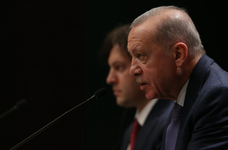 Erdogan: Tramp griješi