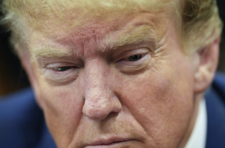 Trampu stigao odgovor