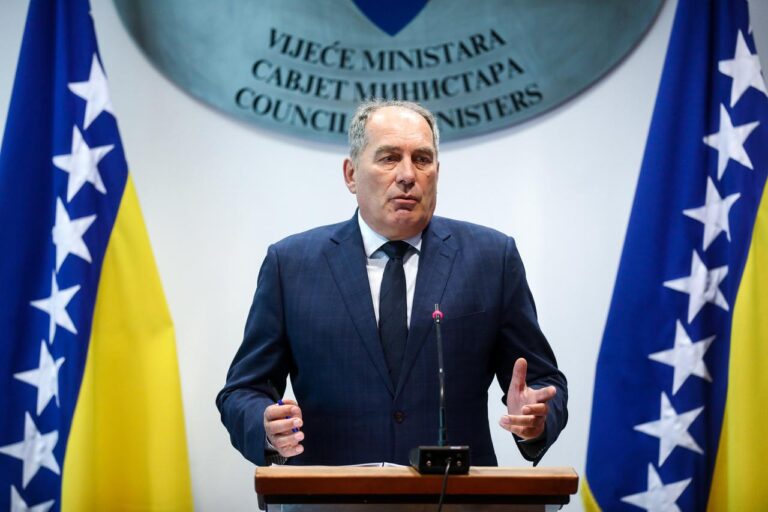 Pretučen Dragan Mektić: „Udarali me šakama u glavu“