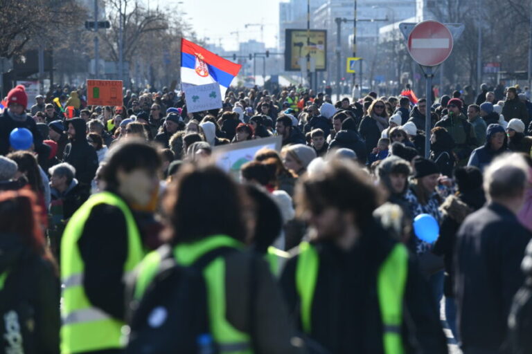 Širom Srbije protesti građana: Novi Beograd, Niš i još 57 opština i gradova