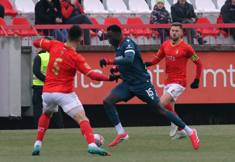 Zvezda razbila Napredak pred večiti derbi, rapsodija crveno-belih u Kruševcu