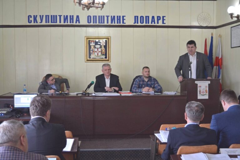 Lopare: Na sjednici Skupštine usvojene odluke za značajne projekte u lokalnoj zajednici