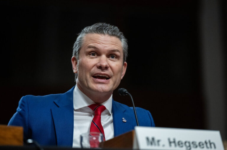 Hegset opleo po Kini; Stigao mu brz odgovor: Ne igraj se sa vatrom…