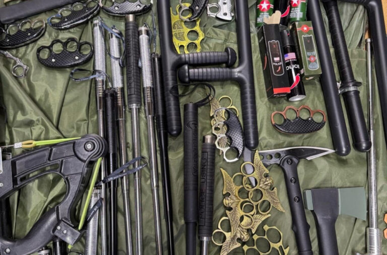 Vučić o zaplijeni oružja i molotovljevih koktela ispred zgrade RTS-a: „Sve je dobro pripremljeno“