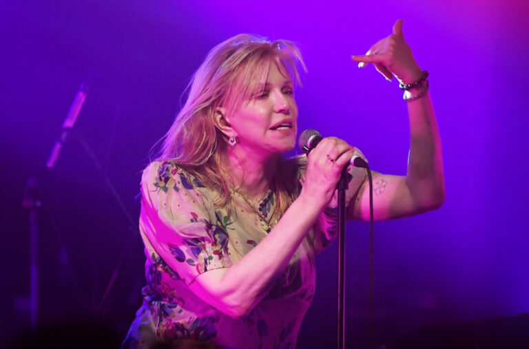 Kortni Lav zauvijek napušta „Trampovu Ameriku“: „Tamo kao da je sve zatrovano cijanidom“