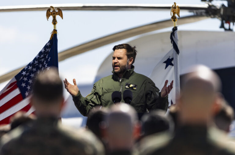 Nema kritika na račun Vensa; Šefica vojne baze dobila otkaz