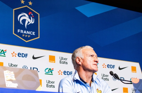 Skandal u Parizu: „Hrvatski jezik nije srpski“