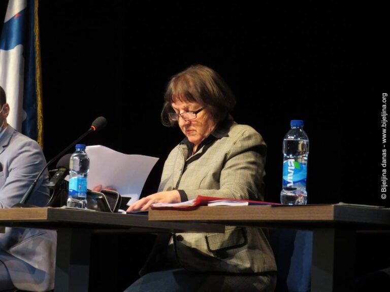 Anka Todorović poručila „preletačima“ iz SDS-a: Ne priliči vama da budete papci