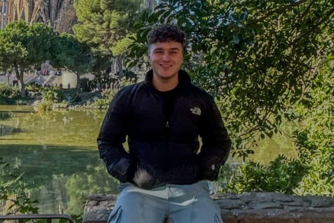 Heroj našeg vremena: Jovan je spasao 21 život iz požara u Kočanima, u školi dočekan ovacijama