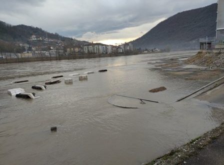 Nivo riječnih tokova u BiH ozbiljno raste: Nespokojstvo zbog obilnih padavina