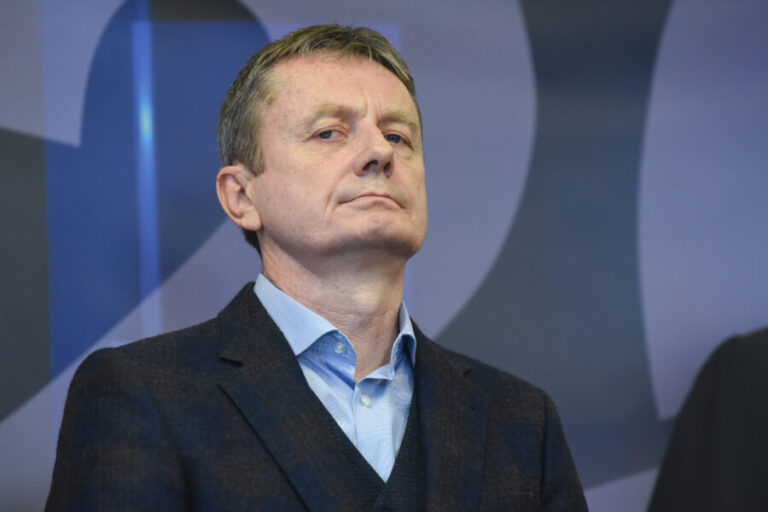 Ministar Darko Glišić poziva na hapšenje rektora Vladana Đokića