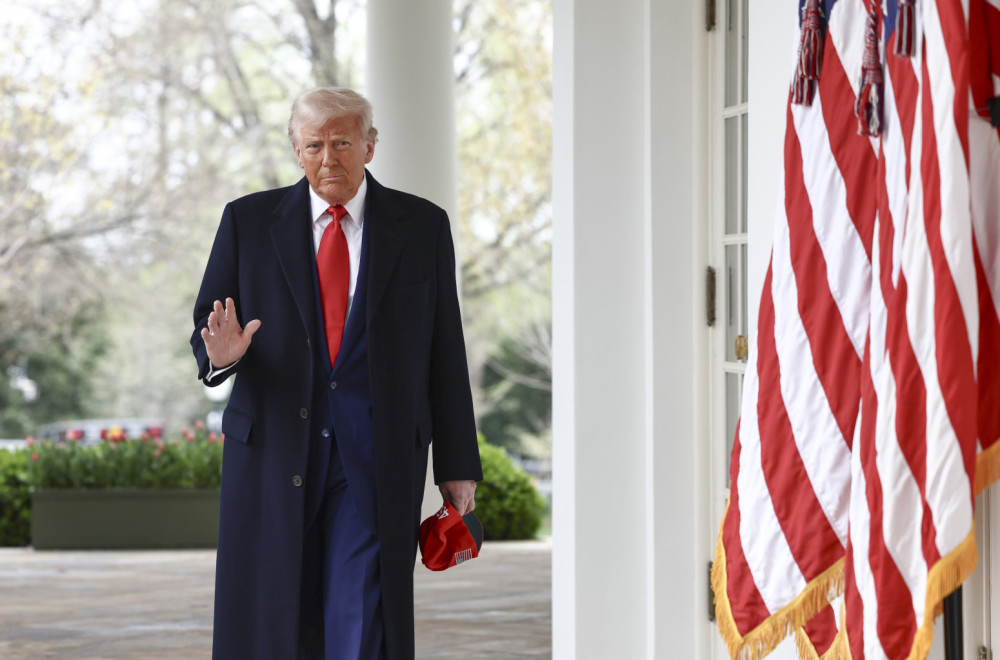 Trampe, ovo je crvena linija