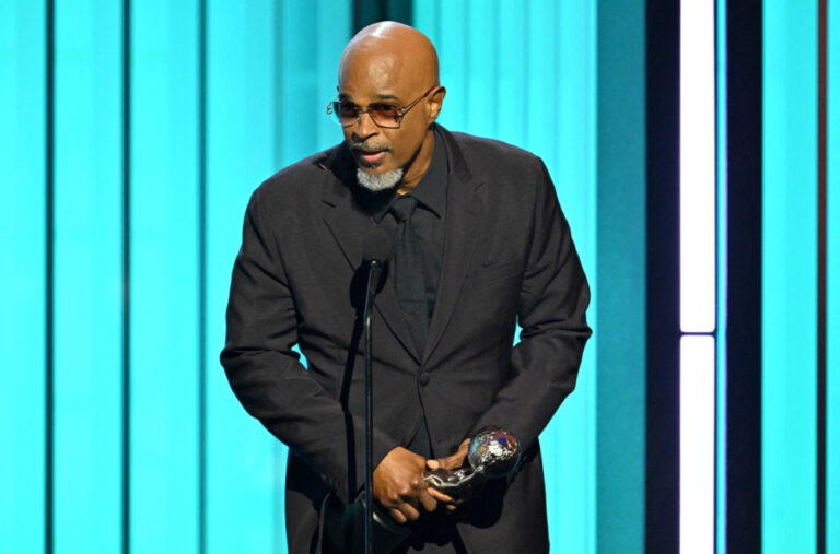 Slavni glumac šokirao priznanjem: „Bio sam sa bivšom svog nećaka“ VIDEO