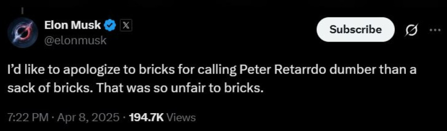 Nastavlja se rat u Beloj kući: Gluplji je od vreće cigli FOTO