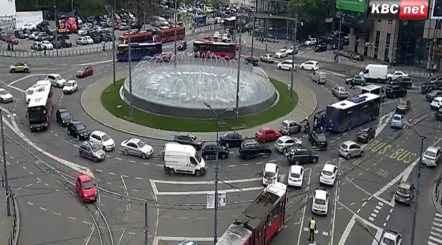 Totalni zastoj u Beogradu: Automobili se ne miču; Evo gde je najgore FOTO/VIDEO