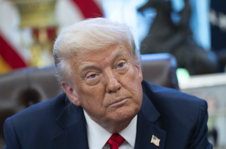 Koju supermoć bi Tramp volio da ima? Jedno dječije pitanje nasmijalo sve u Bijeloj kući VIDEO