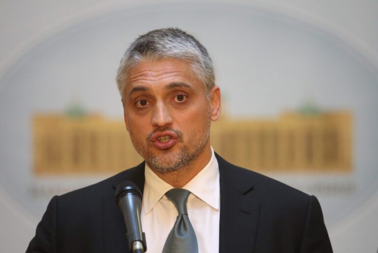 Čedomir Jovanović pozvan u policiju, nakon što je izneo nekoliko detalja o incidentima na protestu 15. marta