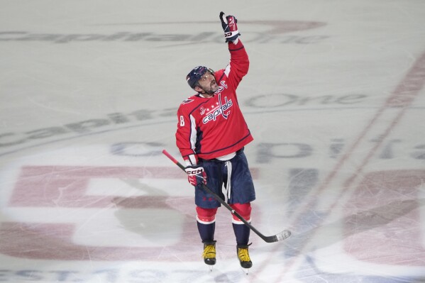 Ovečkin ispisuje istoriju NHL-a: Pada rekord Vejna Greckog