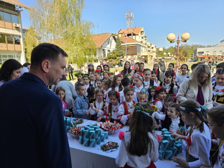 Proslavljena Lazareva subota-Vrbica u Ugljeviku: Igra, pjesma, nošnja i osmijesi