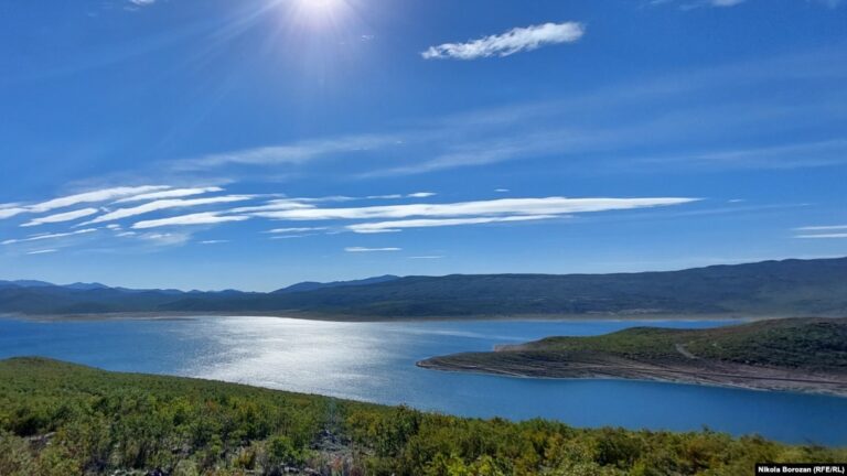 Teška saobraćajka kod Bilećkog jezera, više povrijeđenih