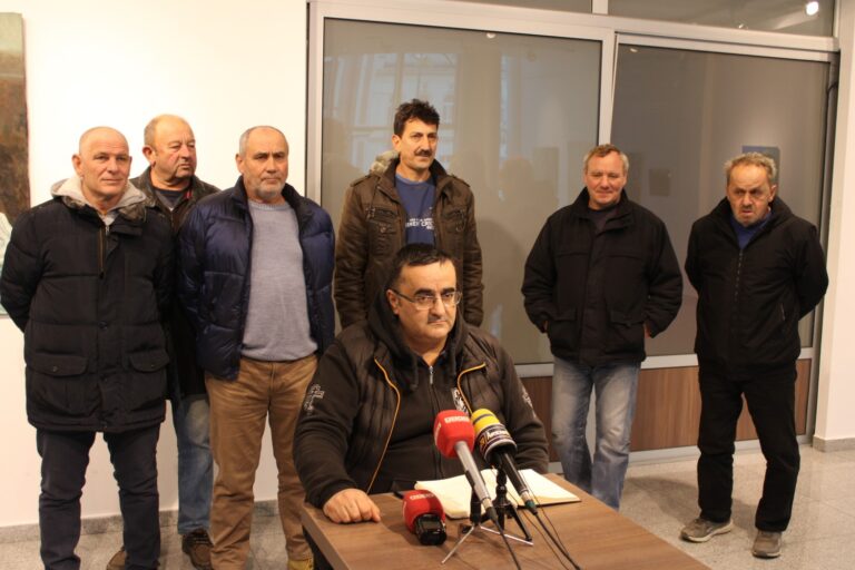 Garda Panteri: Zabraniti koncert Amre Medunjanin