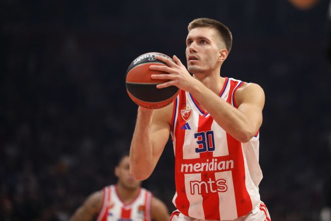 Petrušev: Volio bih da nastavim karijeru…