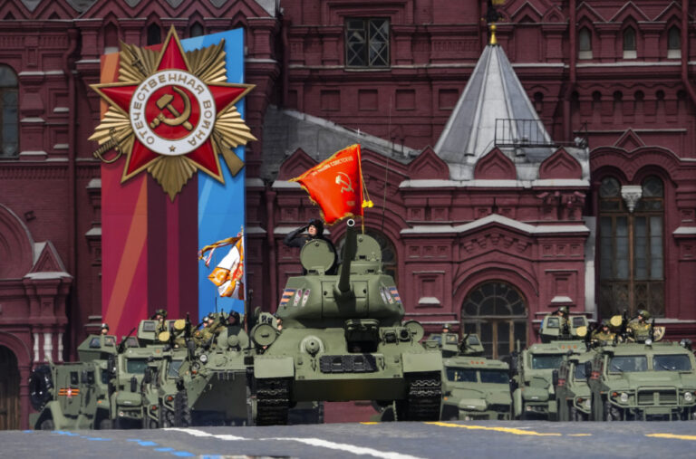 14.000 vojnika, 210 oklopnih vozila… U Moskvi se danas obilježava Dan pobjede nad fašizmom