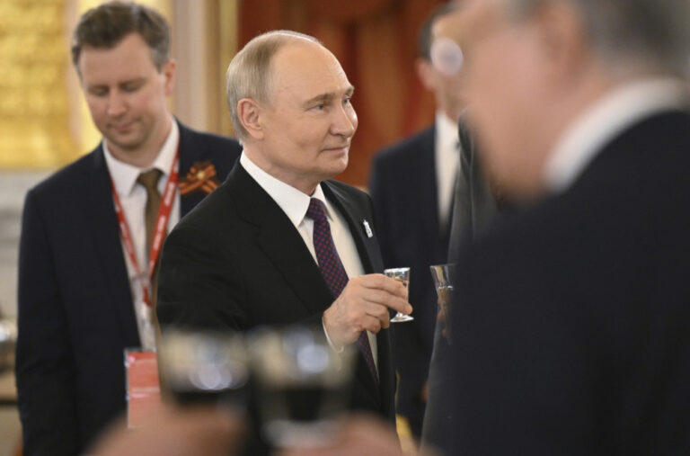 „Dragi prijatelji…“; Ovo je Putinova zdravica